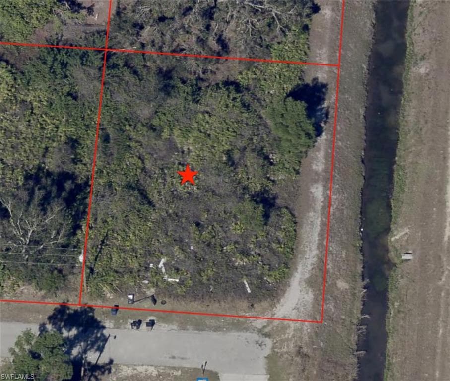 3100 7th ST W LEHIGH ACRES, FL 33971