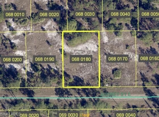 853 AUDREY ST E LEHIGH ACRES, FL 33974