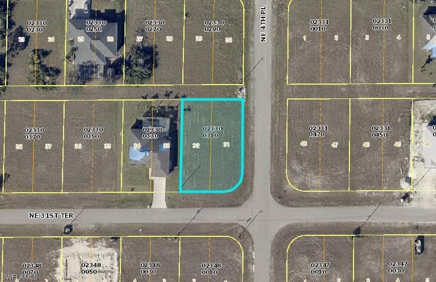 411 NE 31st TER CAPE CORAL, FL 33909