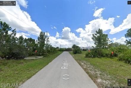 6004 Ruth AVE N LEHIGH ACRES, FL 33971
