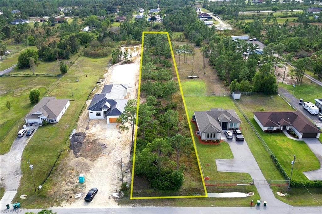 3240 45th AVE NE NAPLES, FL 34120