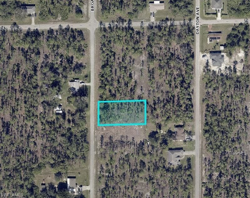 1316 Broadway AVE LEHIGH ACRES, FL 33972