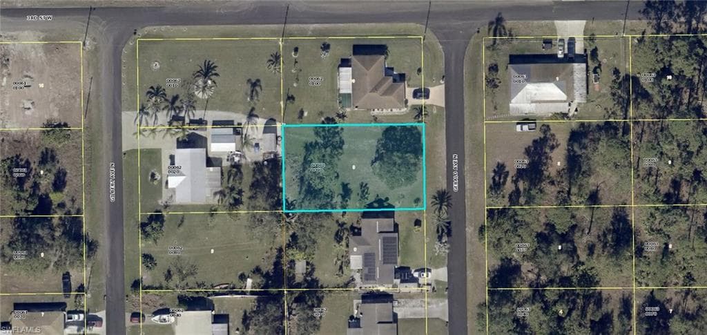 207 Gerald AVE N LEHIGH ACRES, FL 33971