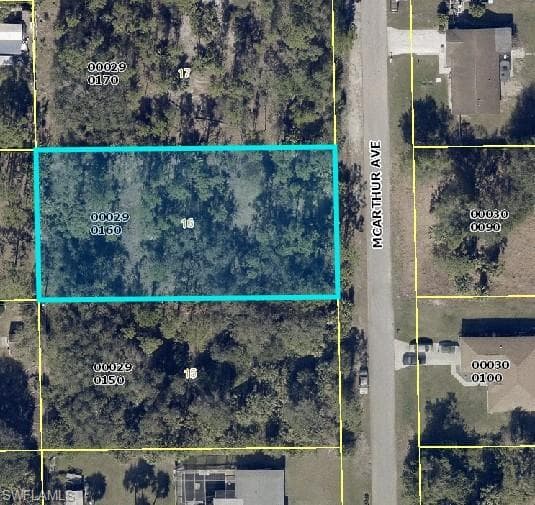 607 McArthur AVE LEHIGH ACRES, FL 33936