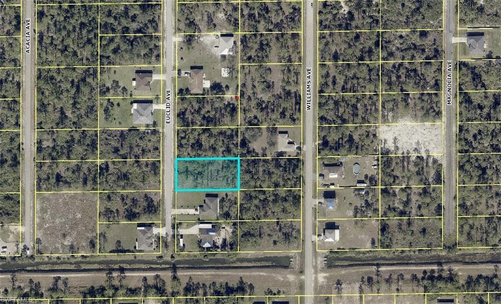 1204 Euclid AVE LEHIGH ACRES, FL 33972