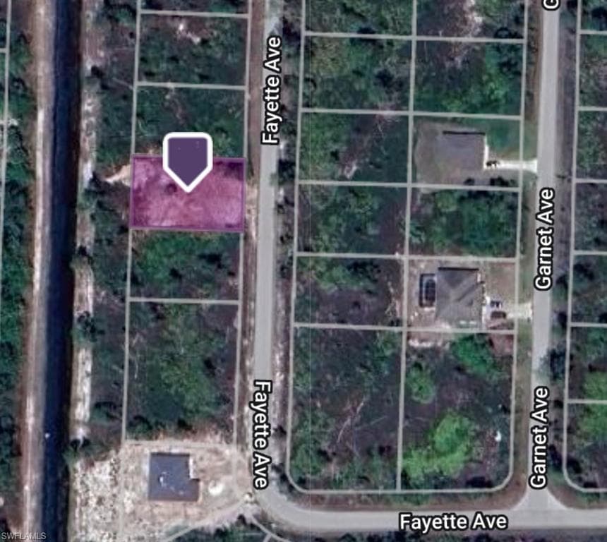 1020 Fayette AVE LEHIGH ACRES, FL 33974
