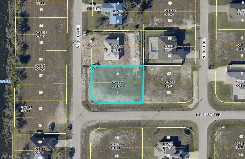 2111 NE 6th AVE CAPE CORAL, FL 33909