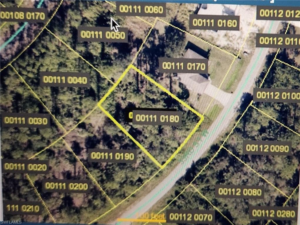 2520 33rd ST W LEHIGH ACRES, FL 33971