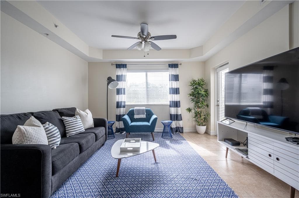1100 Pine Ridge RD A304 NAPLES, FL 34108