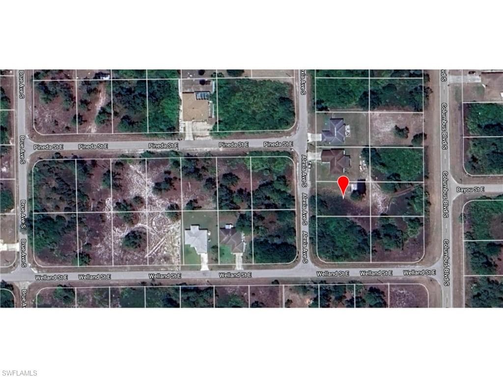 541 Alexia AVE S LEHIGH ACRES, FL 33974