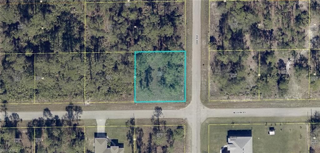 1501 Oak AVE LEHIGH ACRES, FL 33972