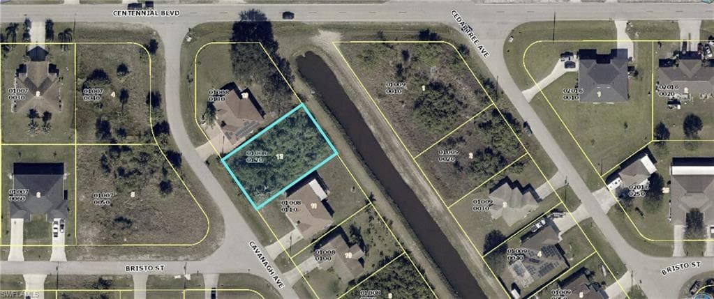 1040 Cavanagh AVE LEHIGH ACRES, FL 33971