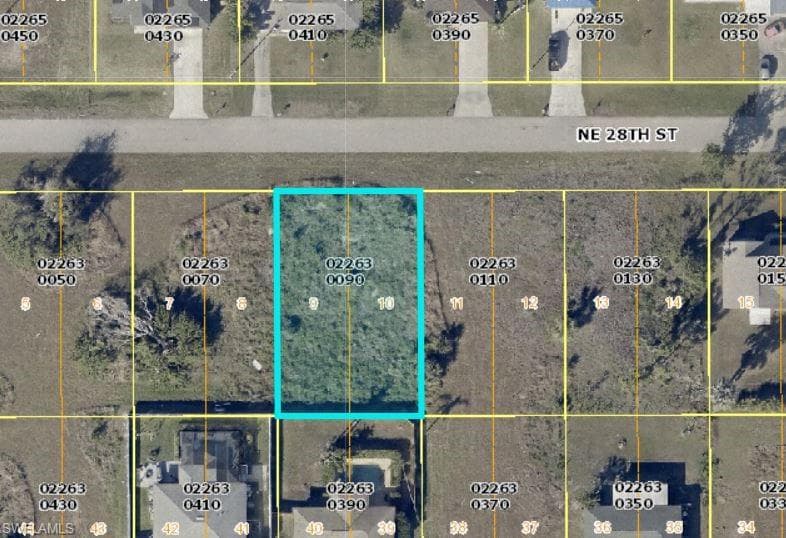 1718 NE 28th ST CAPE CORAL, FL 33909