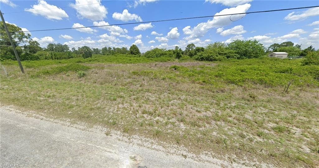735 Newell ST E LEHIGH ACRES, FL 33974