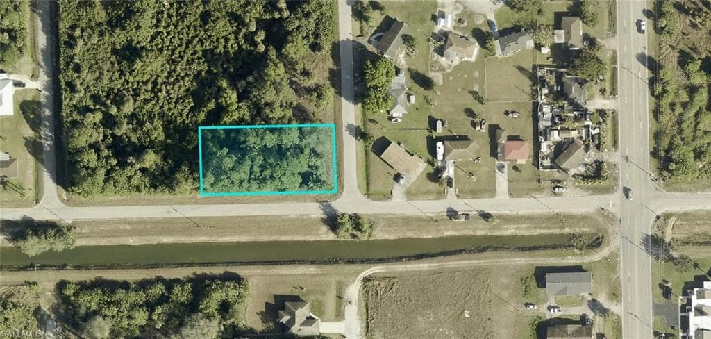 801 Gerald AVE LEHIGH ACRES, FL 33936
