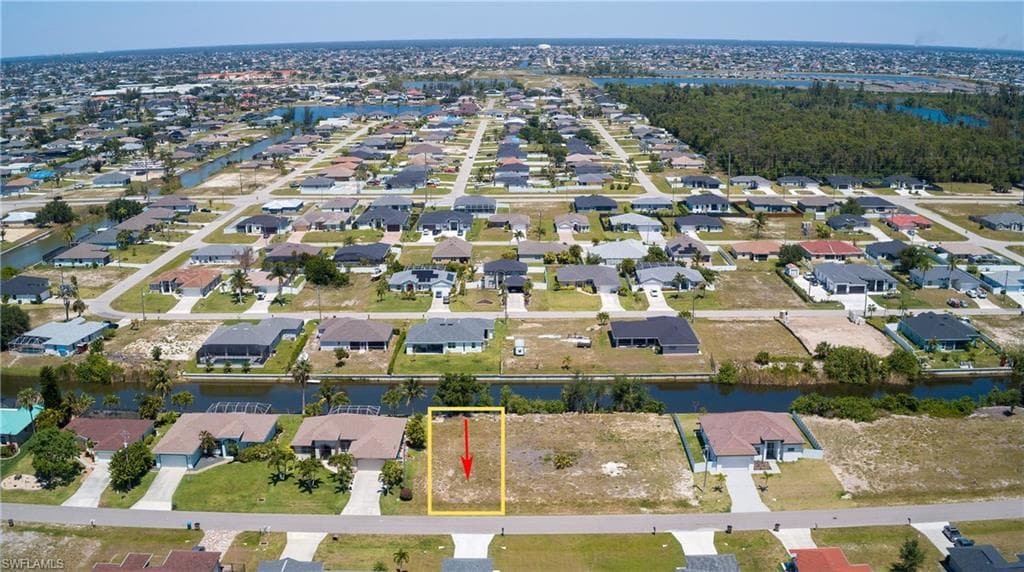 1209 SW 1st TER CAPE CORAL, FL 33991