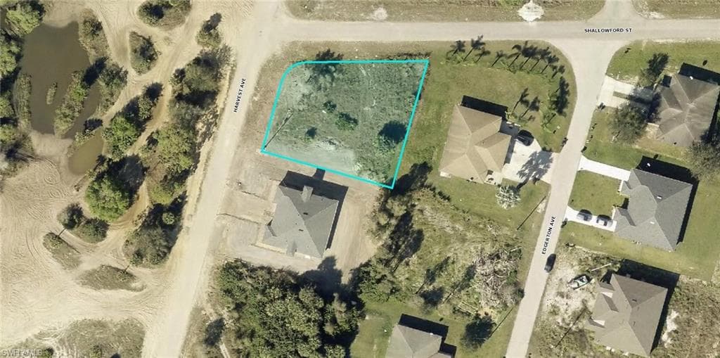 1131 Harvest AVE LEHIGH ACRES, FL 33974