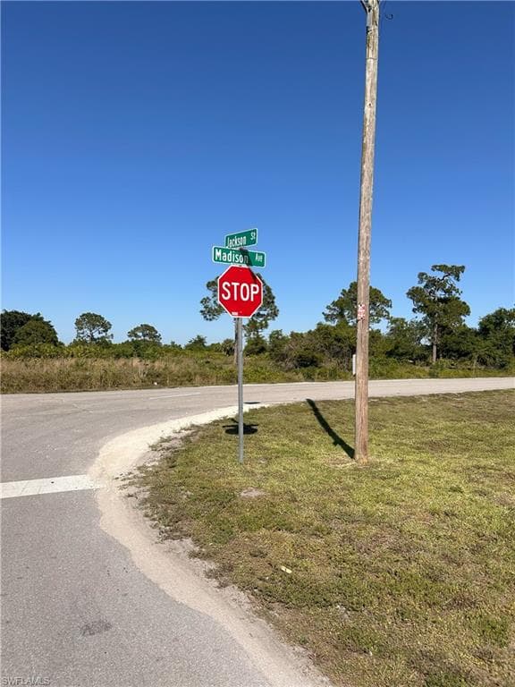 Madison ST W IMMOKALEE, FL 34142