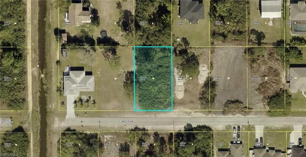 3314 3rd ST SW LEHIGH ACRES, FL 33976