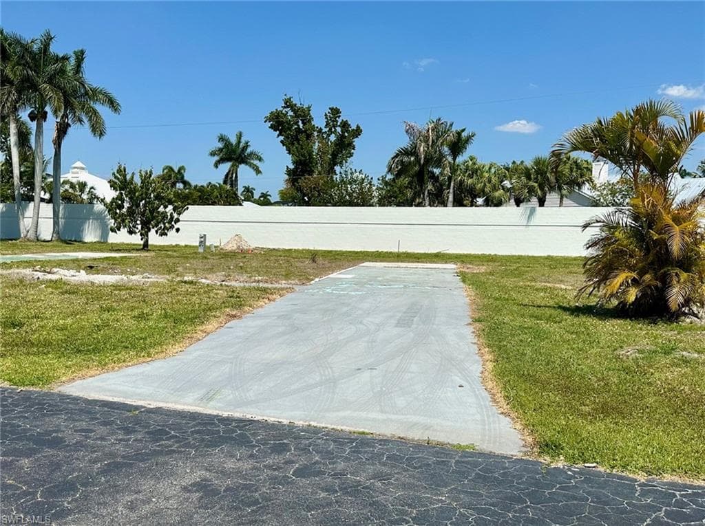 61 Poplar PL FORT MYERS, FL 33908