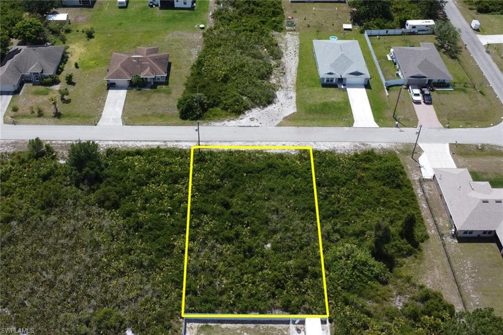 6012 Jane AVE N LEHIGH ACRES, FL 33971