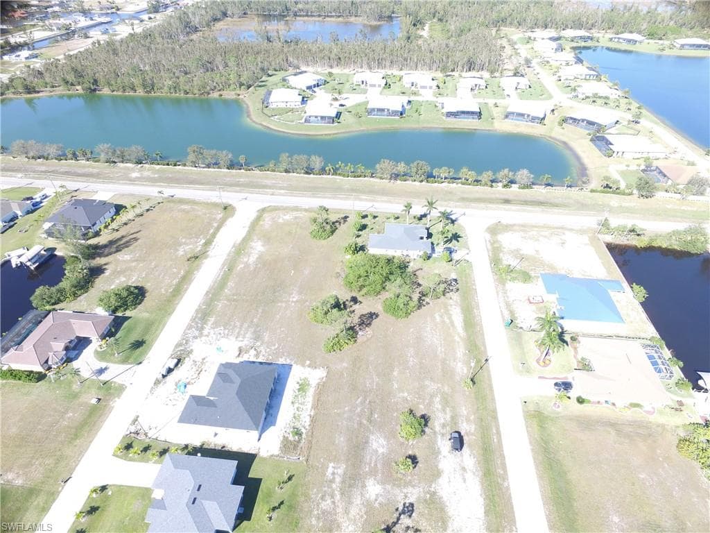 2368 NW 38th AVE CAPE CORAL, FL 33993