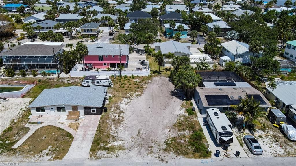 173 Hibiscus DR FORT MYERS BEACH, FL 33931