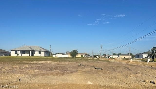 1030 NE 2nd AVE CAPE CORAL, FL 33909