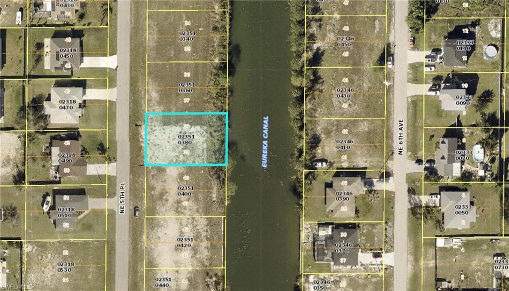 2915 NE 5th PL CAPE CORAL, FL 33909