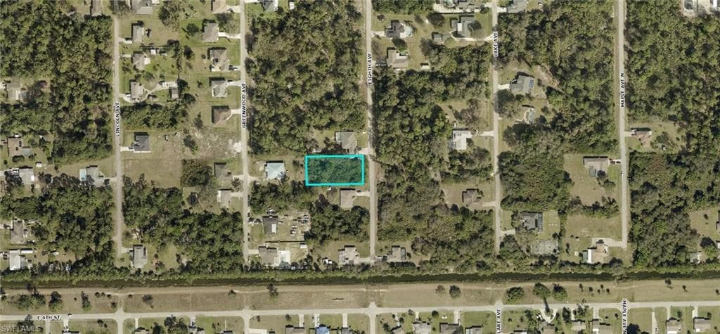 407 8th AVE LEHIGH ACRES, FL 33972