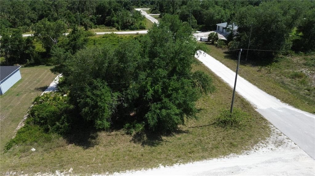 715 Mindora AVE LEHIGH ACRES, FL 33972
