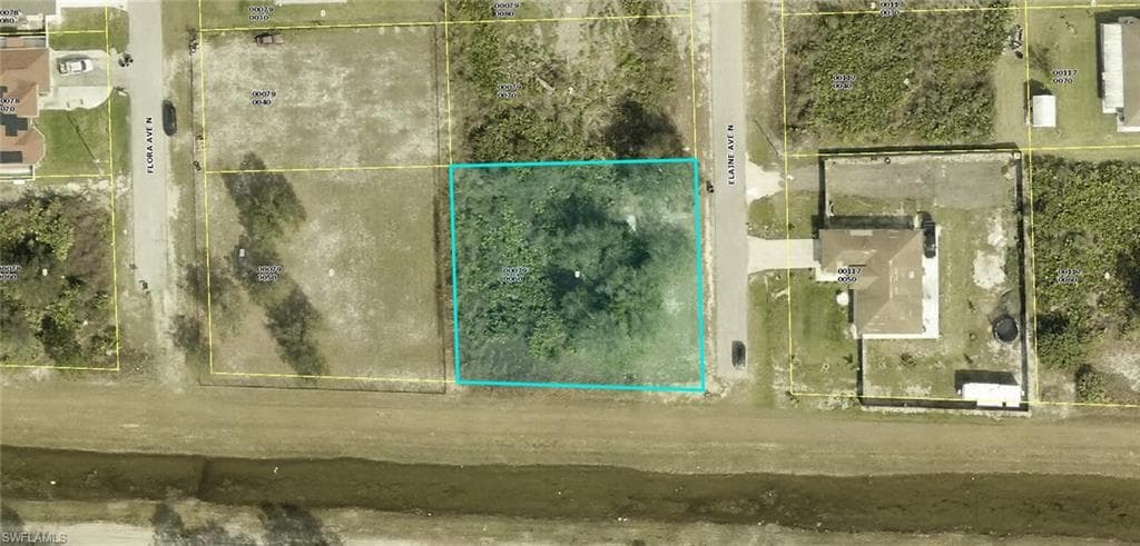 4623 Elaine AVE N LEHIGH ACRES, FL 33971