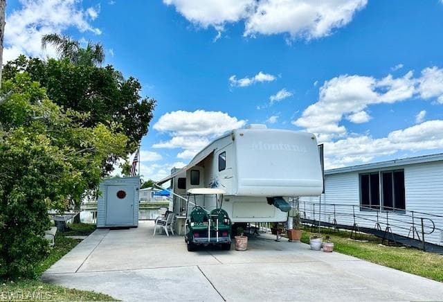 343 Bobcat RUN NAPLES, FL 34114