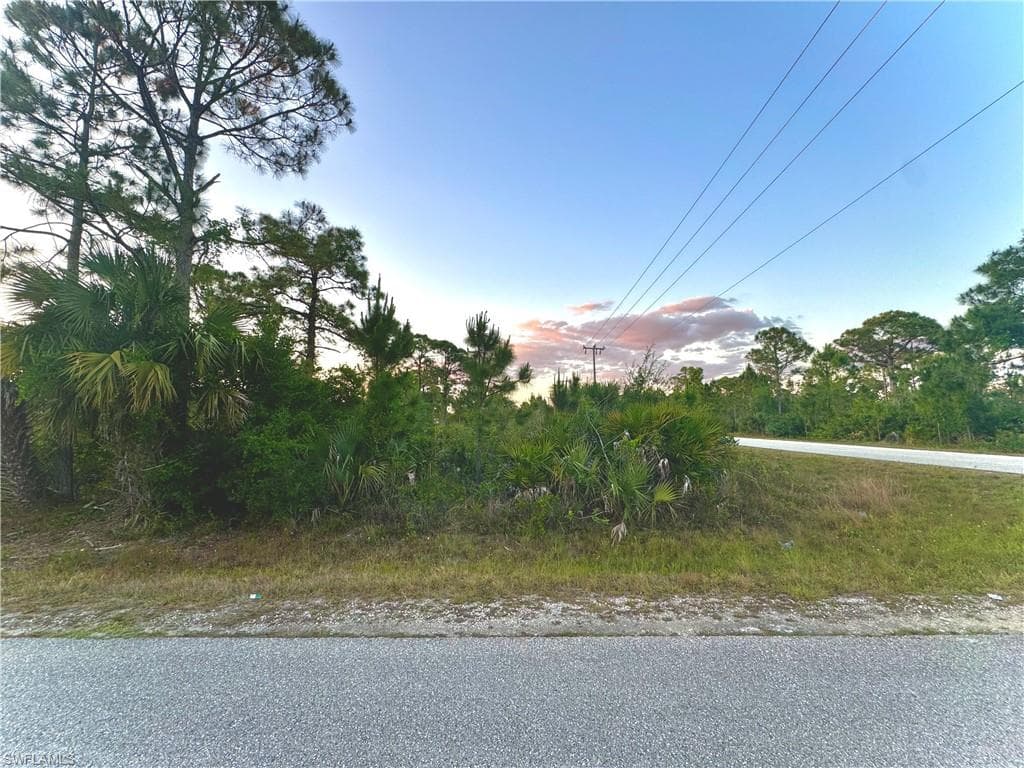 3200 36th ST W LEHIGH ACRES, FL 33971
