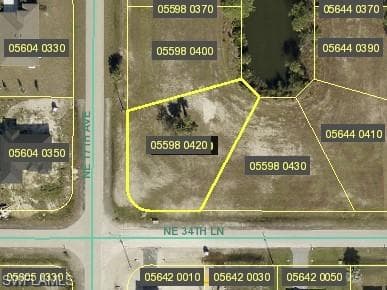 1703 NE 34th LN CAPE CORAL, FL 33909