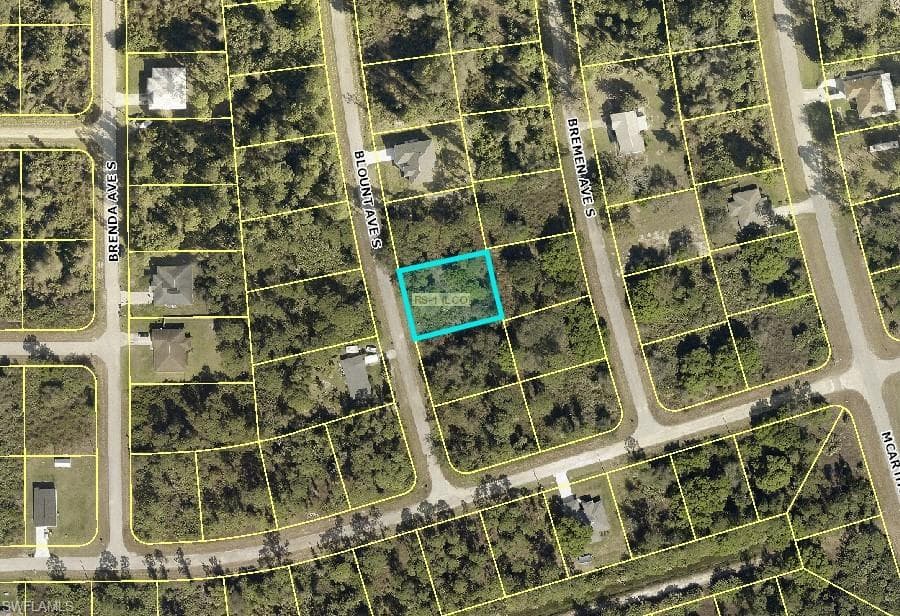 137 Blount AVE S LEHIGH ACRES, FL 33974