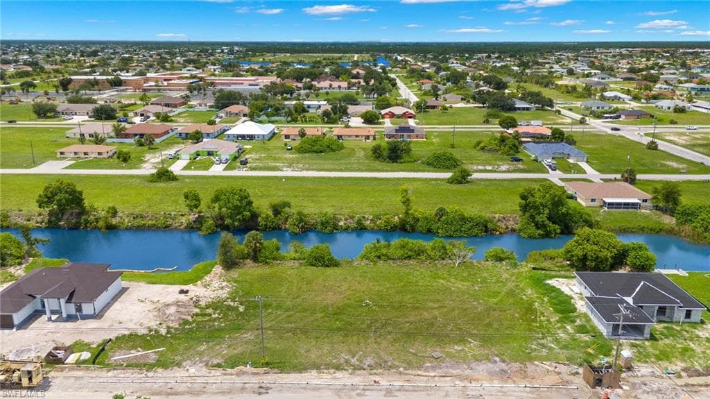1209 NE 15th TER CAPE CORAL, FL 33909