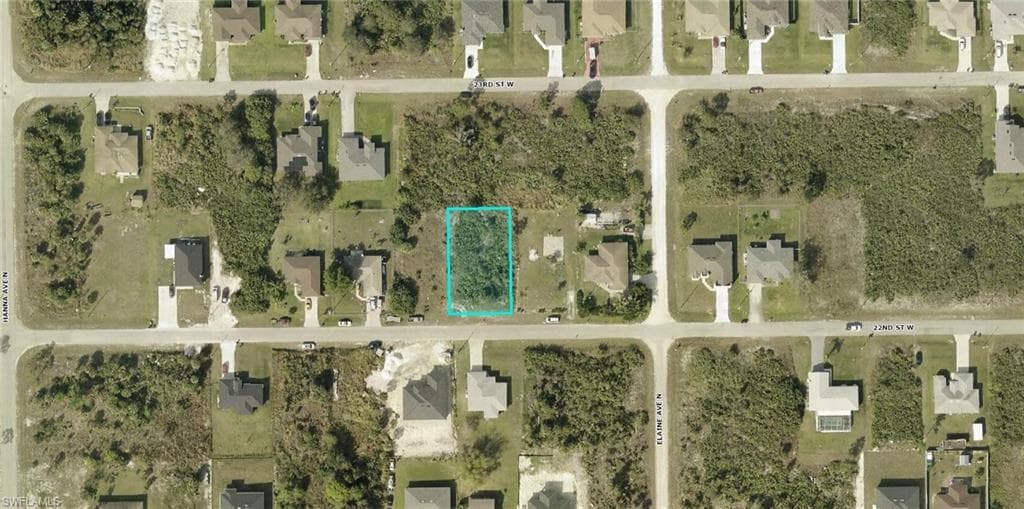 2704 22nd ST W LEHIGH ACRES, FL 33971