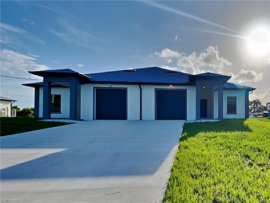 5228-5230 29th ST SW LEHIGH ACRES, FL 33973