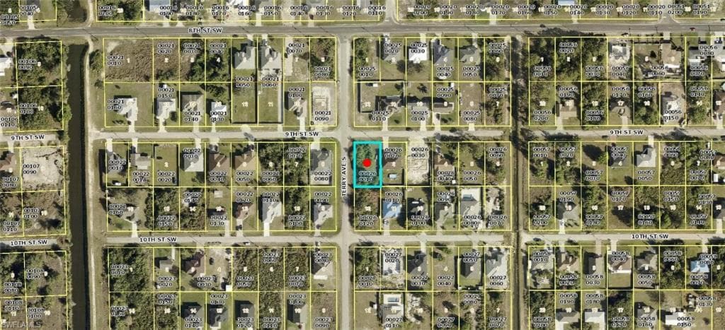 3511 9th ST SW LEHIGH ACRES, FL 33976