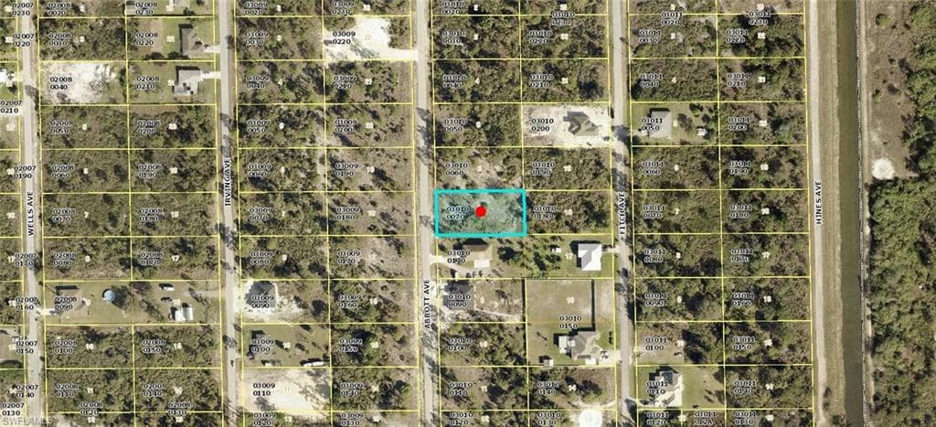 410 Abbott AVE LEHIGH ACRES, FL 33972