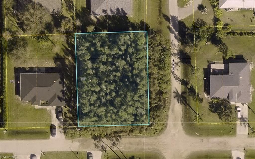 10590 Highland AVE FORT MYERS, FL 33966