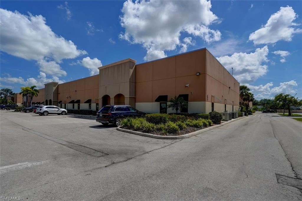 16121 Lee RD 107-111 FORT MYERS, FL 33912