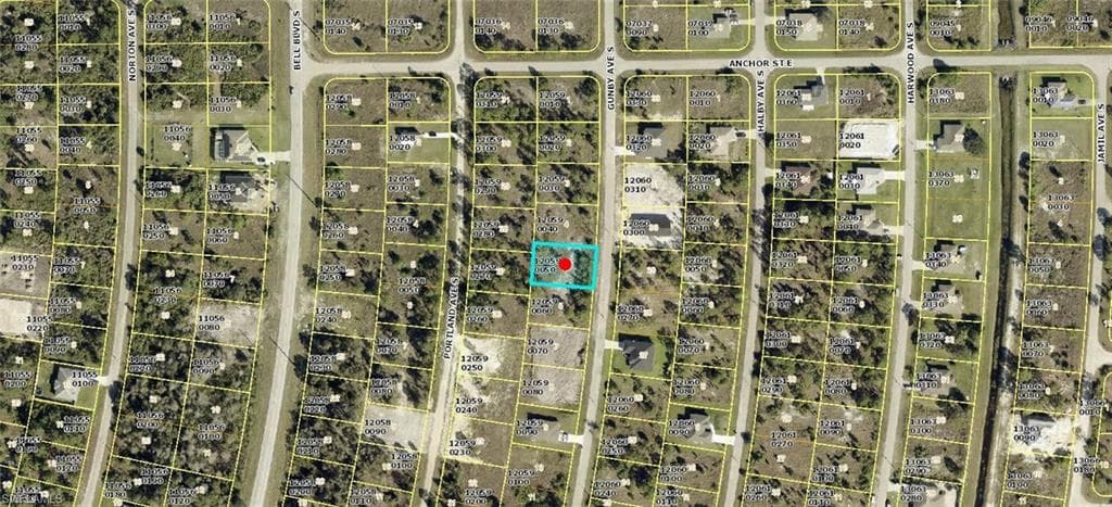134 Corry AVE S LEHIGH ACRES, FL 33974