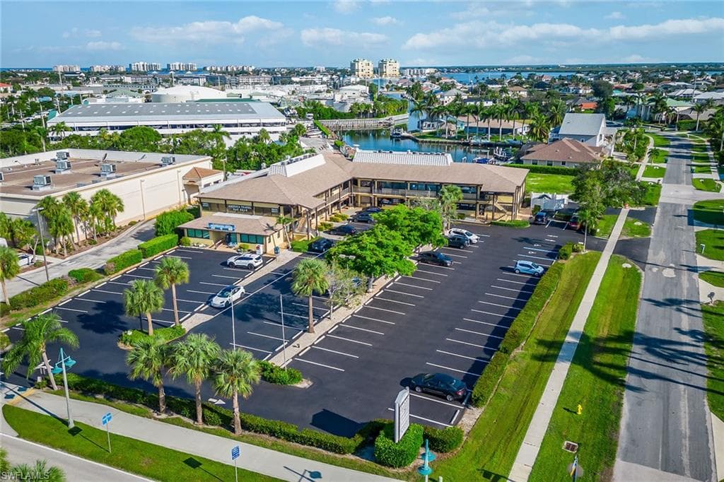 1112 Collier BLVD 205B MARCO ISLAND, FL 34145
