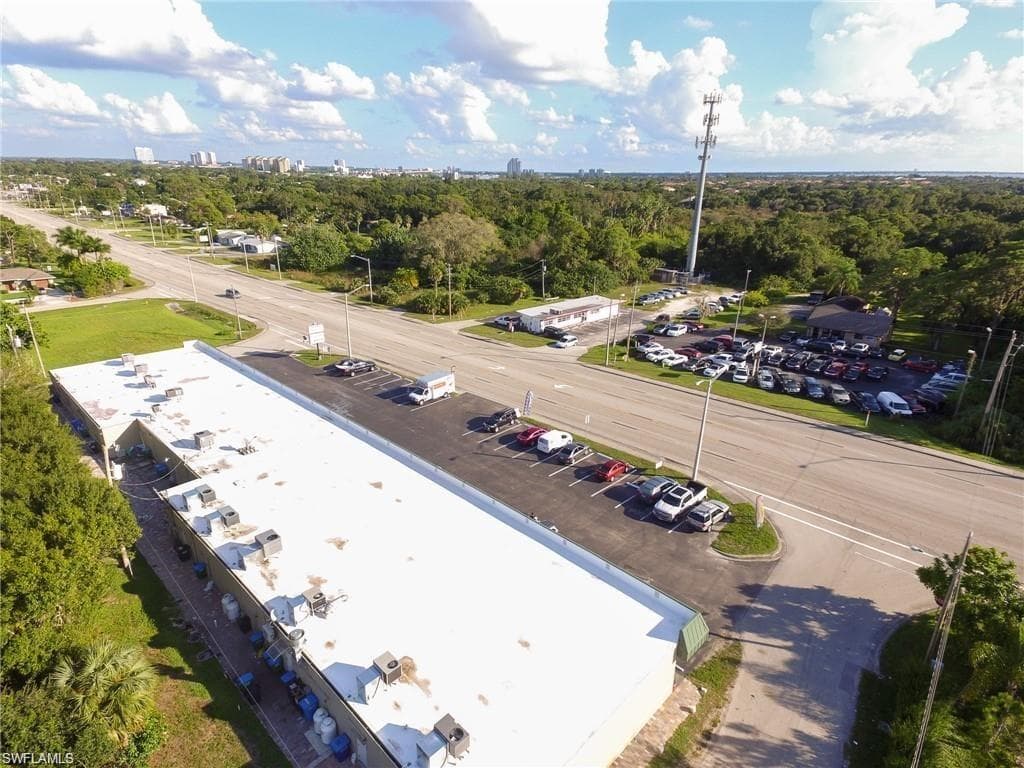 710 Pondella RD 4 NORTH FORT MYERS, FL 33903