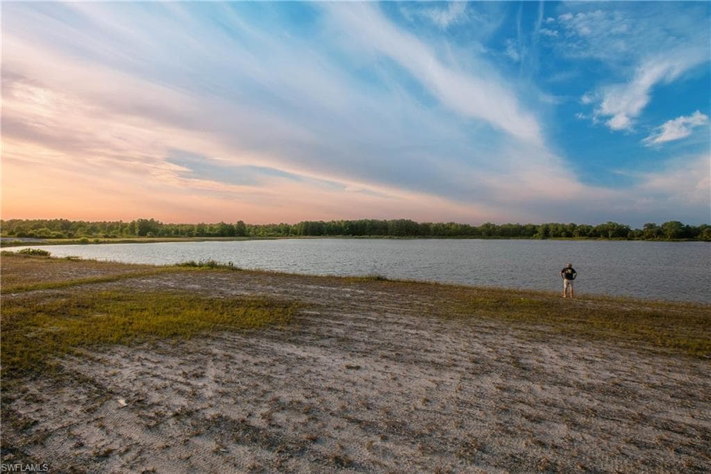 145 Shady Hollow BLVD W NAPLES, FL 34120