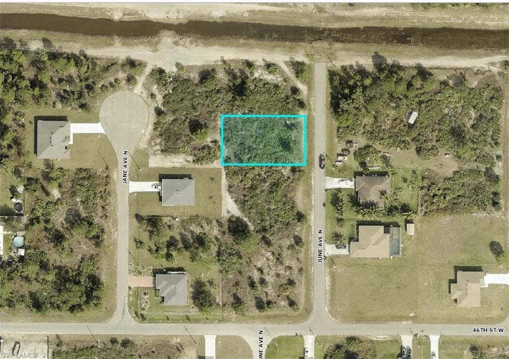 4607 June AVE N LEHIGH ACRES, FL 33971