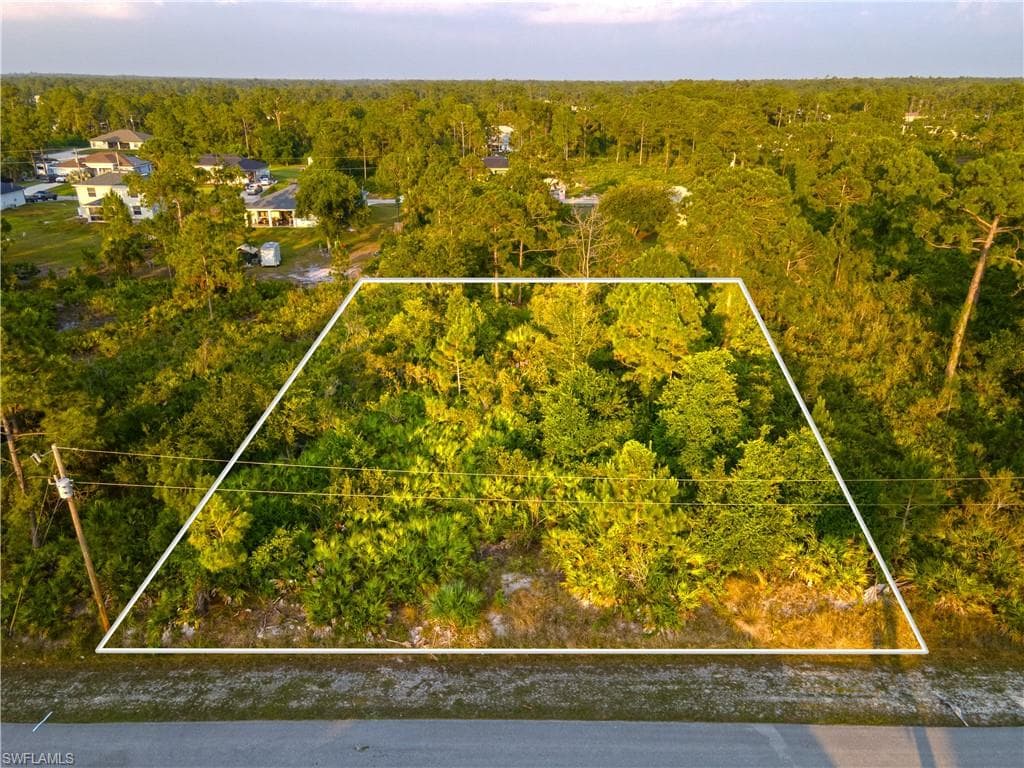 1306 Broadway AVE LEHIGH ACRES, FL 33972