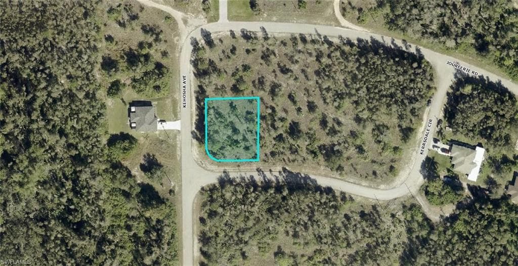 307 Kerrsdale CIR LEHIGH ACRES, FL 33974